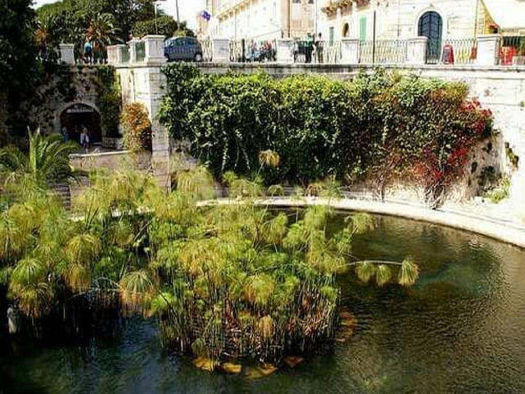 Lungomare Elio Vittorini Villa Syracuse Bagian luar foto